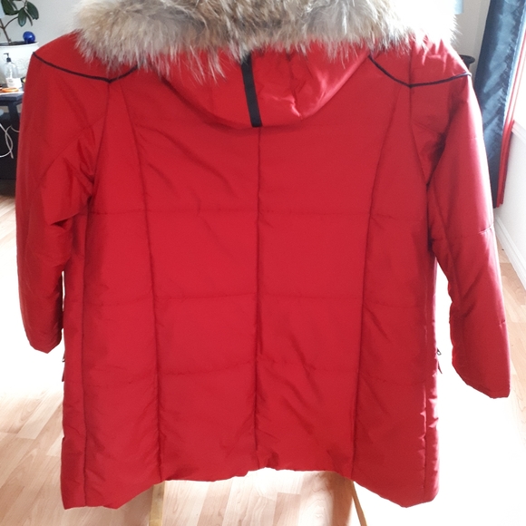 Winter coat - Picture 3 of 4